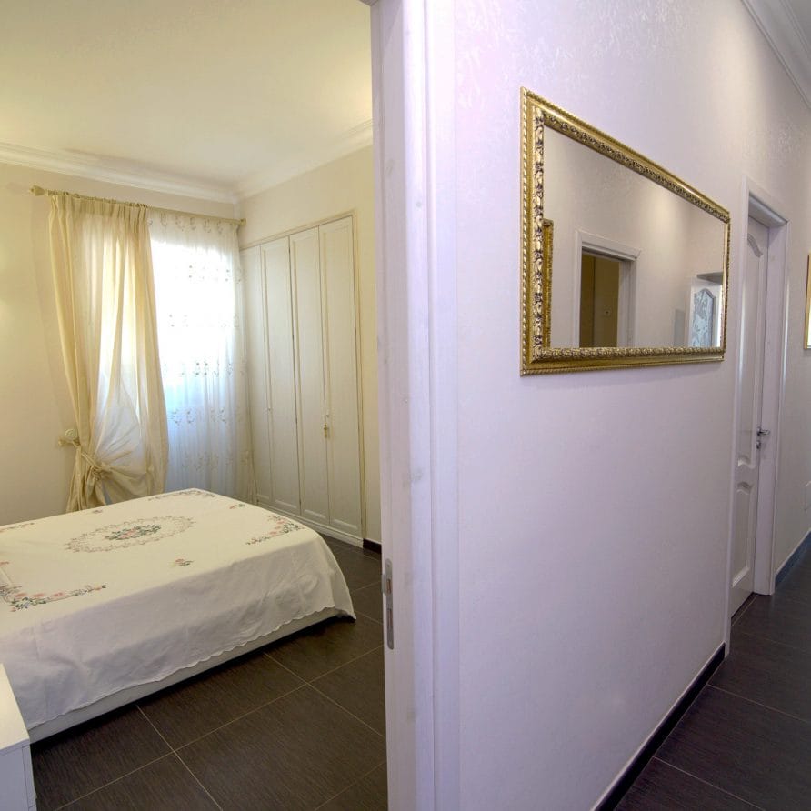 Luxury Vale Villa