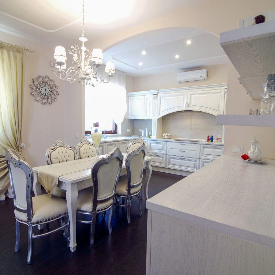 Luxury Vale Villa